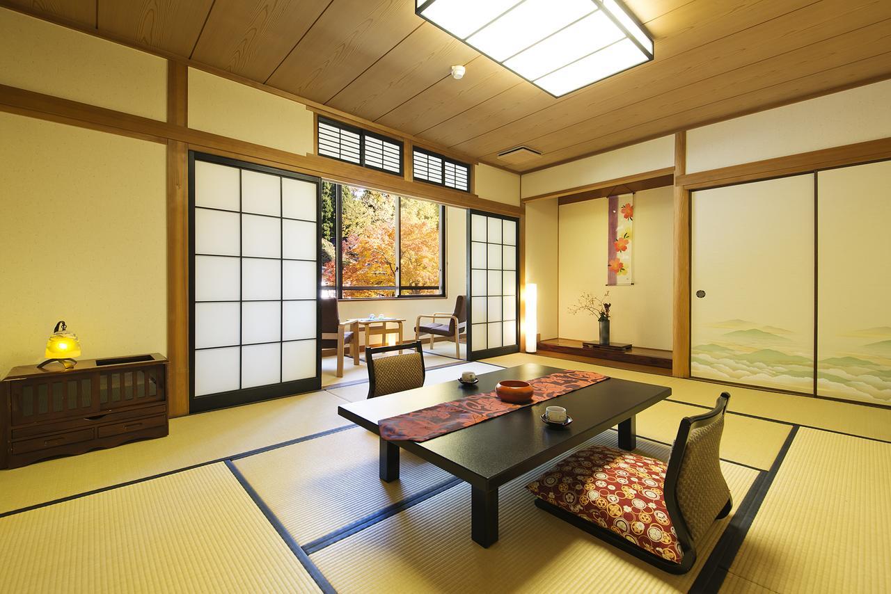 Kotobukiso Hotel Shin'onsen Bagian luar foto